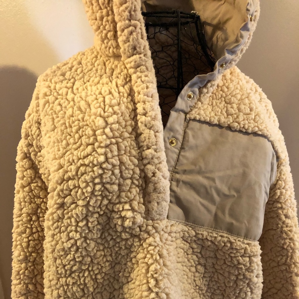Fuzzy light brown pullover